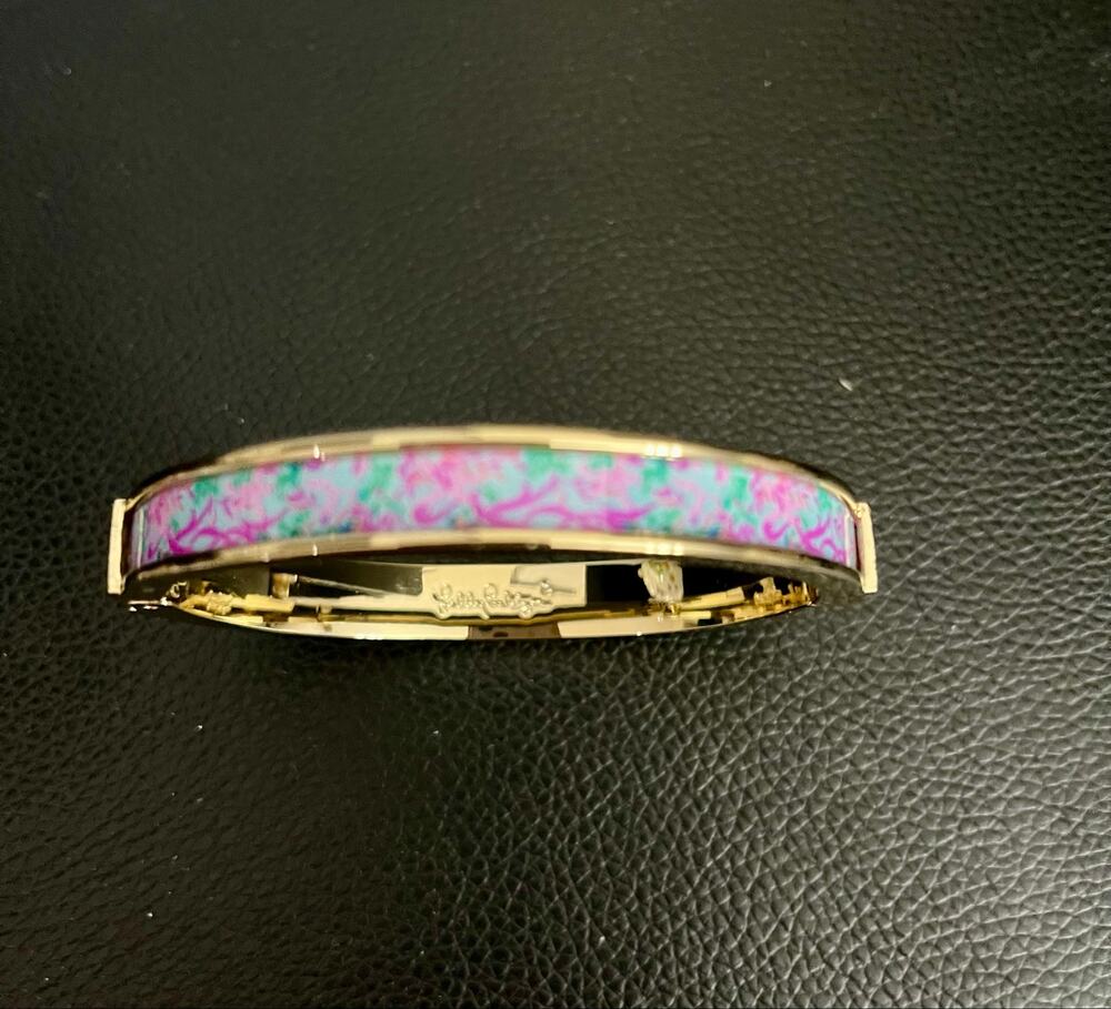 NWT Lilly Pulitzer Mandevilla Baby Photodome Bangle Bracelet Gold Hinge New